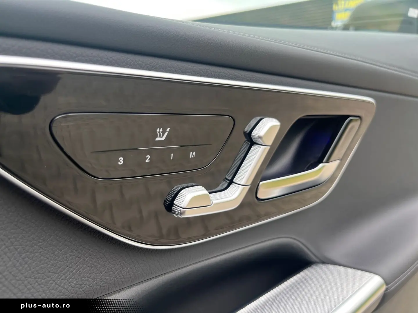 MERCEDES-BENZ GLC 450 d 4M AMG Burm HA-Lenkung Pano &hellip;