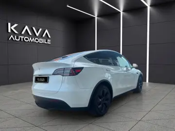TESLA Model Y  RWD ACC Autopilot Pano Kamera Leder Dab