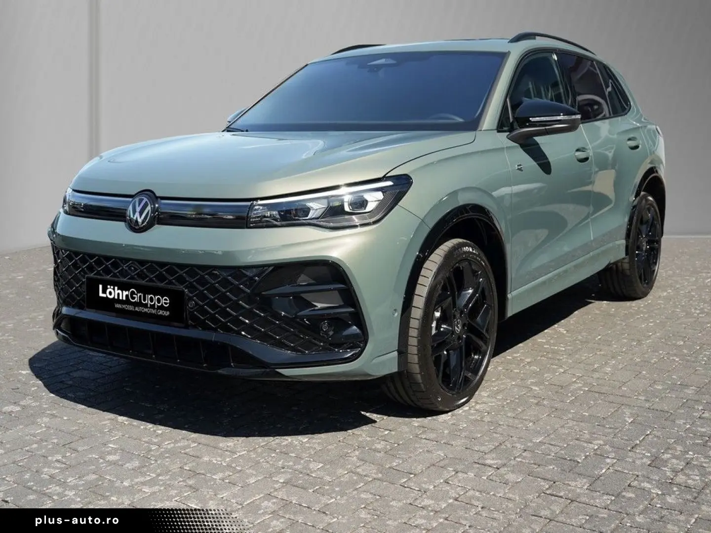 VW Tiguan 2.0 TDI DSG R-Line 4Mo AHK Pano RFK Leder