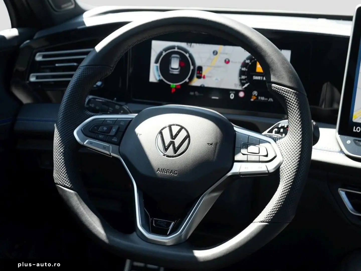 VW Tiguan 2.0 TDI DSG R-Line 4Mo AHK Pano RFK Leder