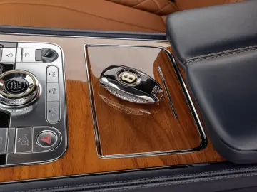 BENTLEY Continental GT V8   Centenary - 100 Jahre Bentle
