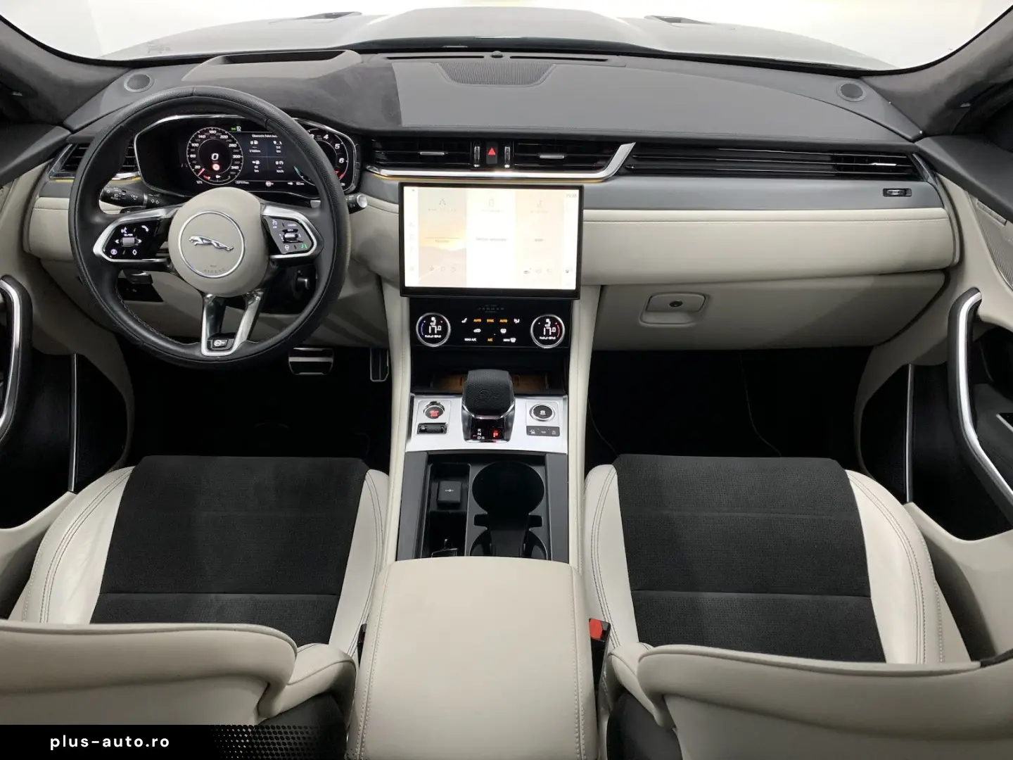 JAGUAR F-Pace SVR SVR P575 Edition 1988   394