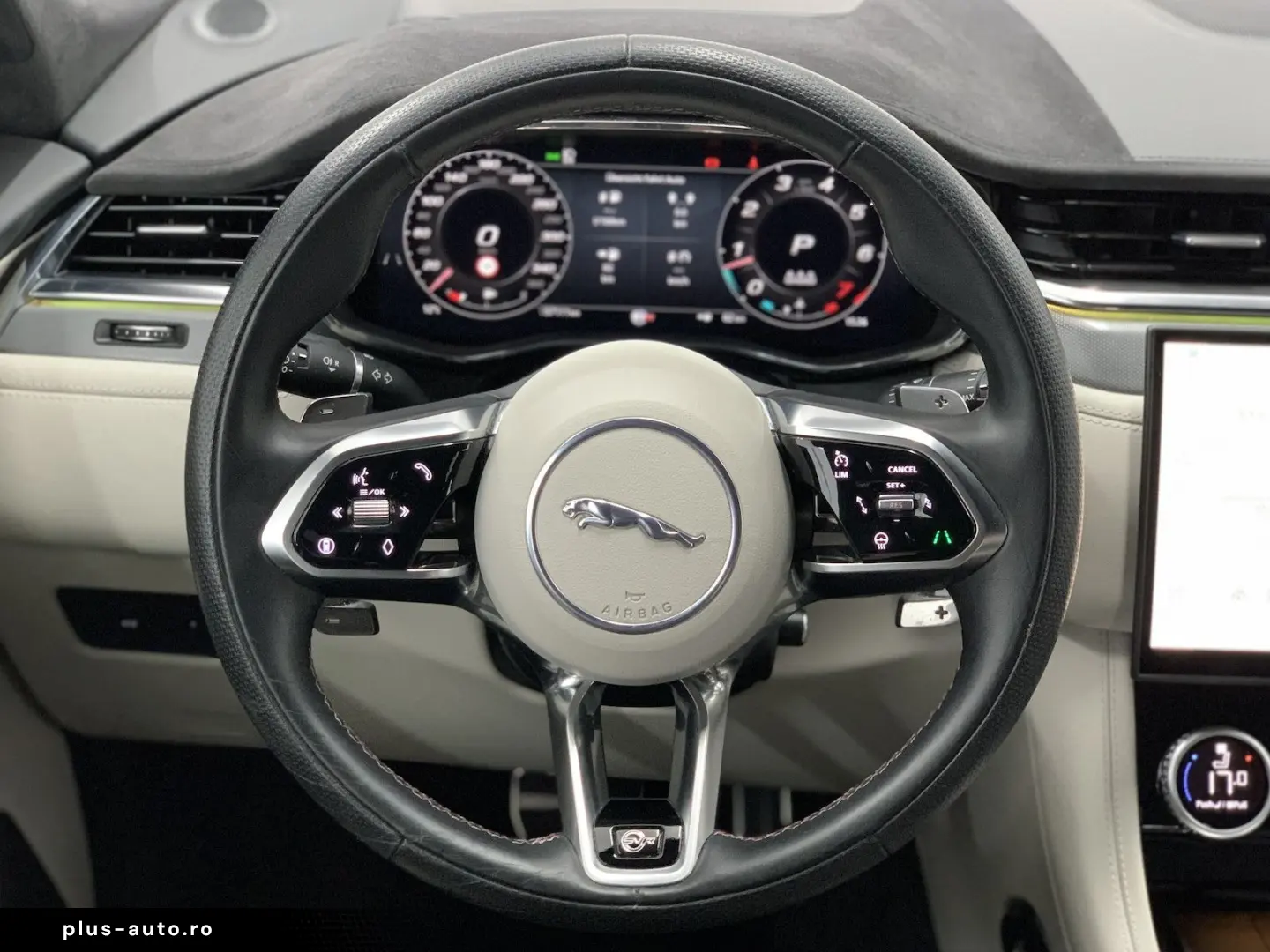 JAGUAR F-Pace SVR SVR P575 Edition 1988   394