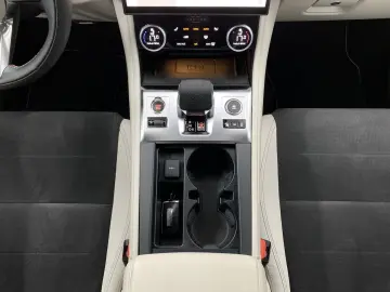 JAGUAR F-Pace SVR SVR P575 Edition 1988   394