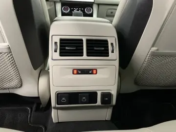 JAGUAR F-Pace SVR SVR P575 Edition 1988   394