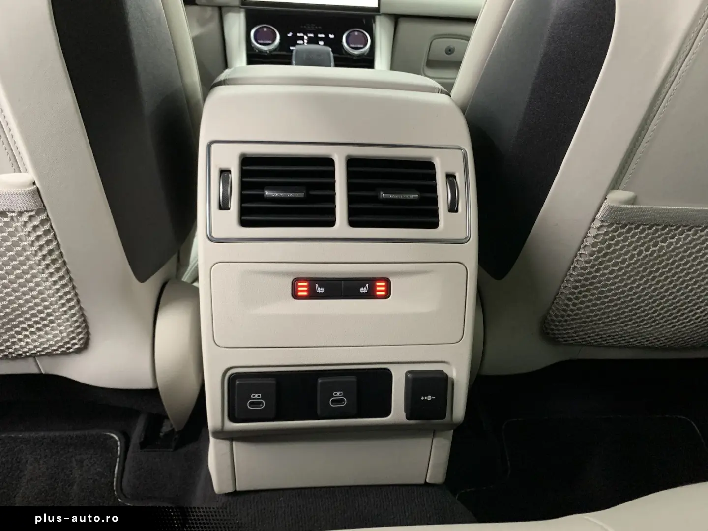 JAGUAR F-Pace SVR SVR P575 Edition 1988   394