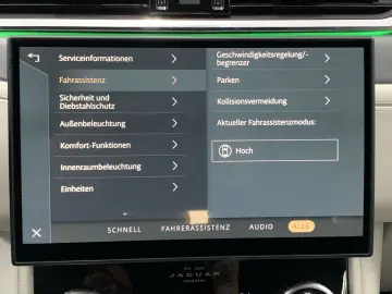 JAGUAR F-Pace SVR SVR P575 Edition 1988   394
