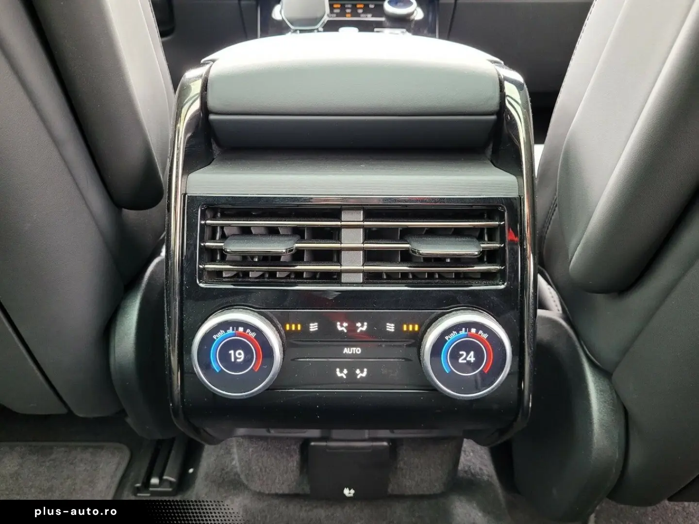 LAND ROVER Range Rover Sport P440e Dynamic HSE Pano Standhz