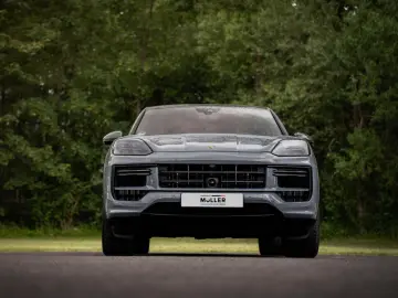 PORSCHE Cayenne Coupe Turbo E-Hybrid GT-Paket 8xAlu