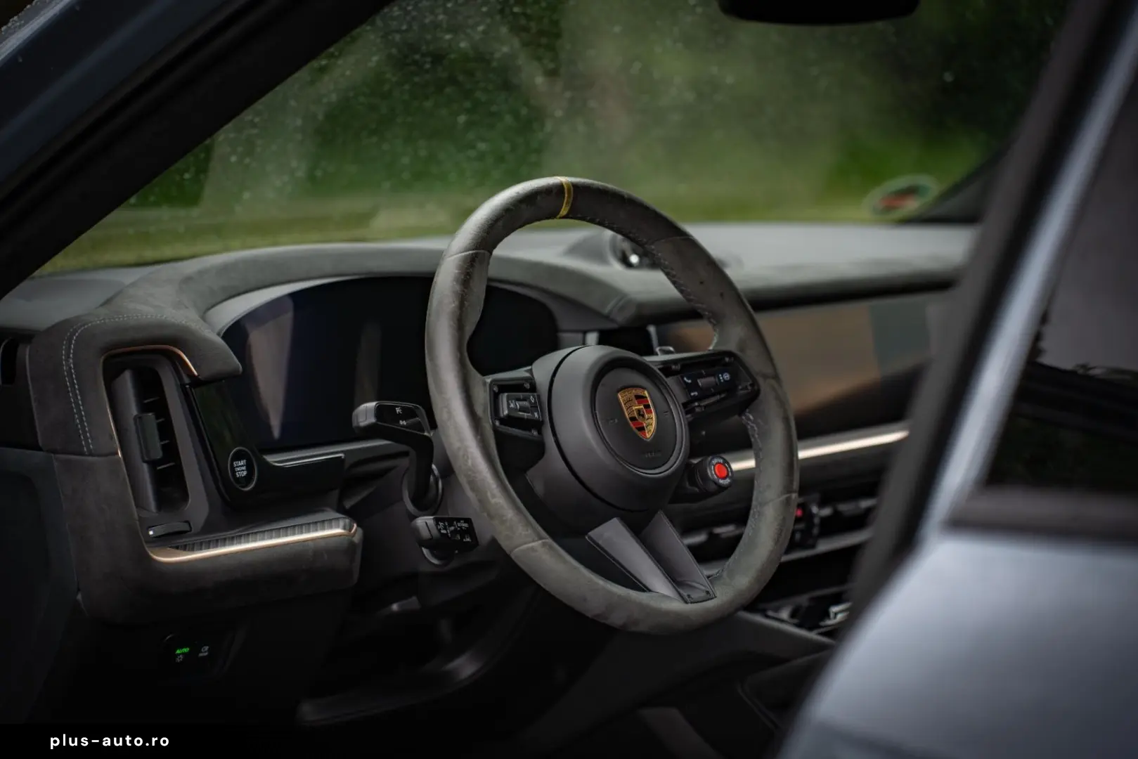 PORSCHE Cayenne Coupe Turbo E-Hybrid GT-Paket 8xAlu