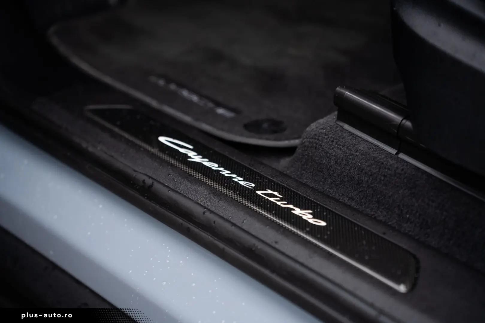 PORSCHE Cayenne Coupe Turbo E-Hybrid GT-Paket 8xAlu