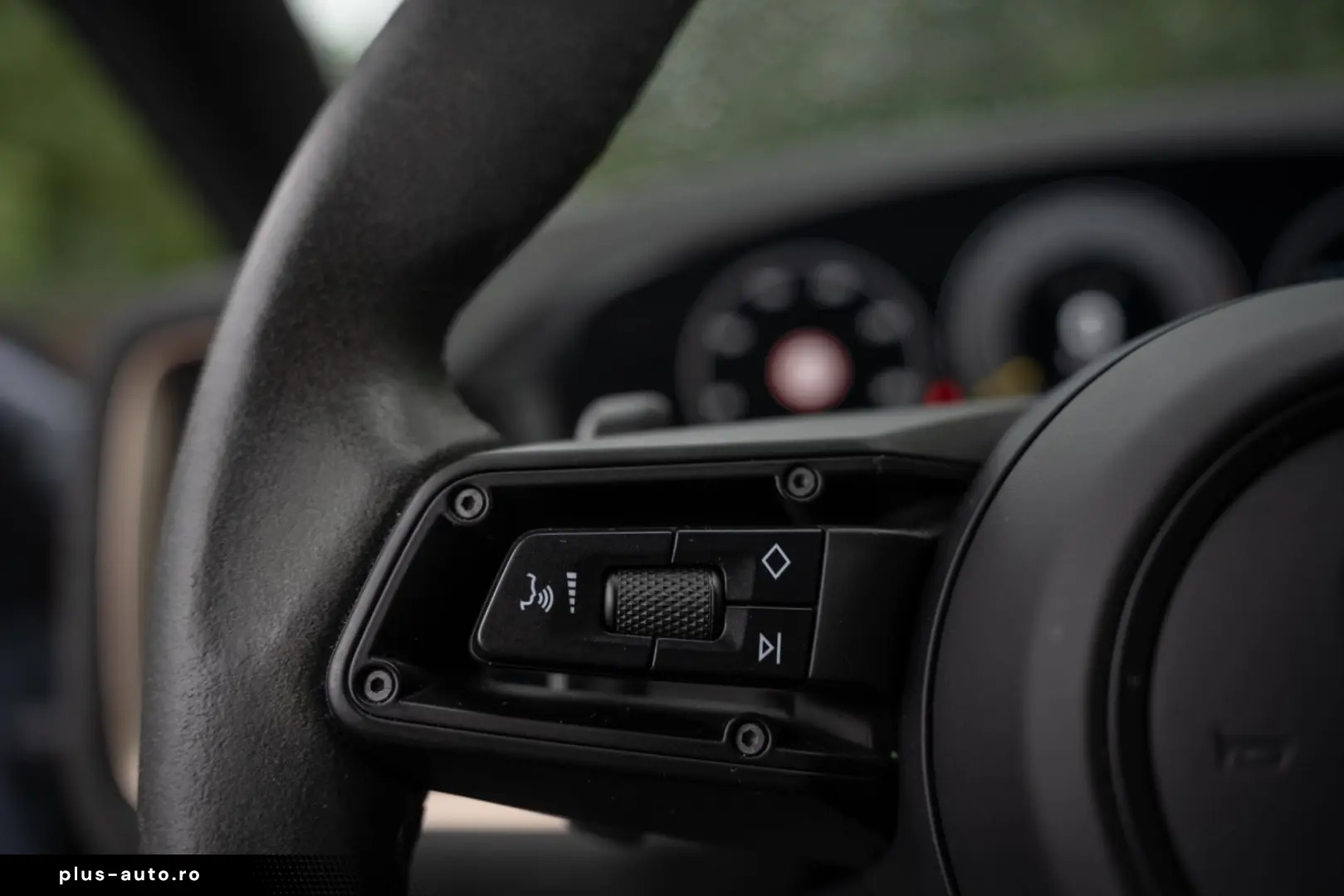 PORSCHE Cayenne Coupe Turbo E-Hybrid GT-Paket 8xAlu