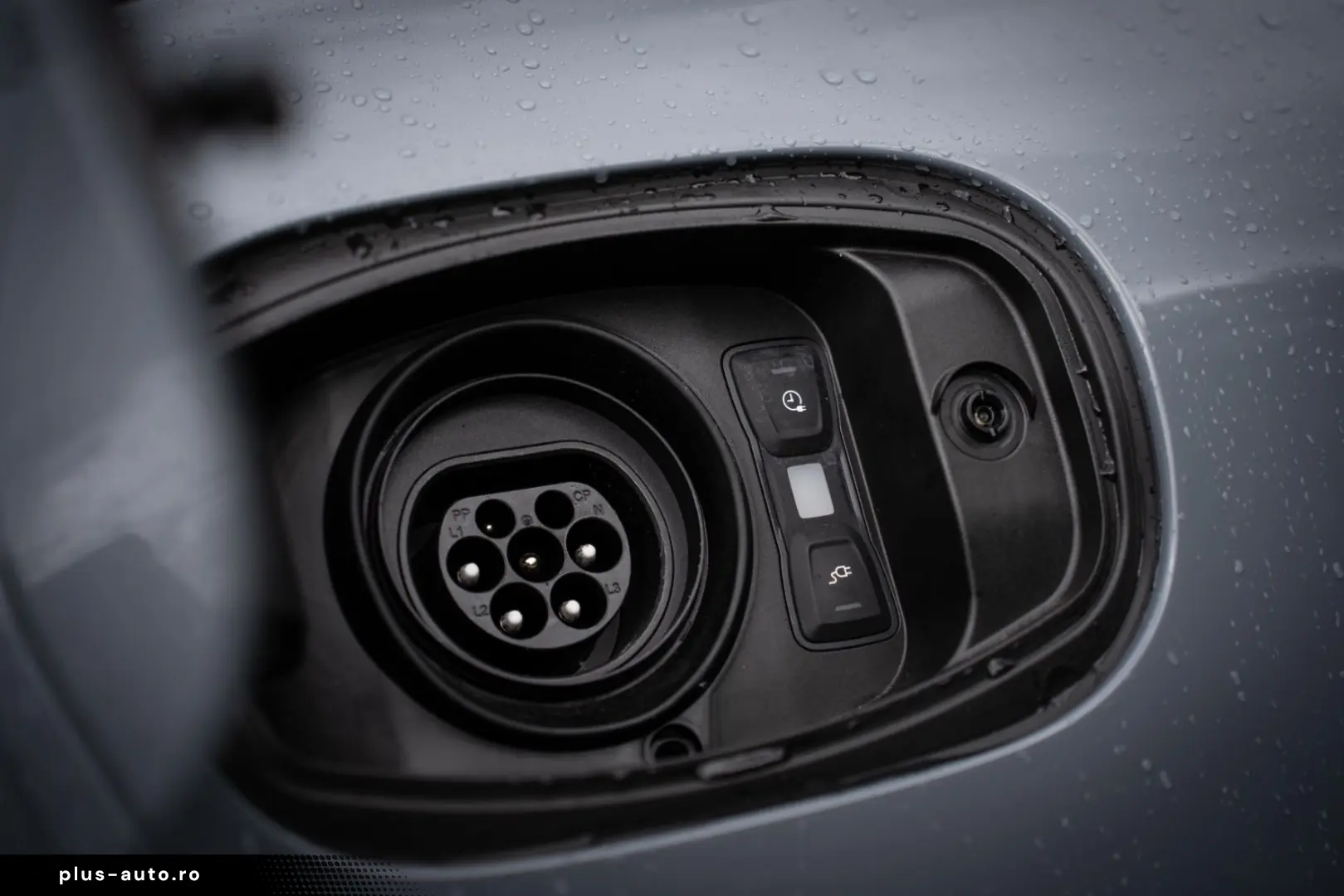 PORSCHE Cayenne Coupe Turbo E-Hybrid GT-Paket 8xAlu