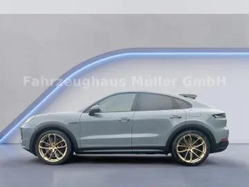 PORSCHE Cayenne Coupe Turbo E-Hybrid GT-Paket 8xAlu