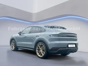 PORSCHE Cayenne Coupe Turbo E-Hybrid GT-Paket 8xAlu