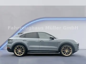 PORSCHE Cayenne Coupe Turbo E-Hybrid GT-Paket 8xAlu