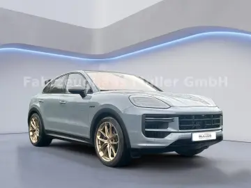 PORSCHE Cayenne Coupe Turbo E-Hybrid GT-Paket 8xAlu