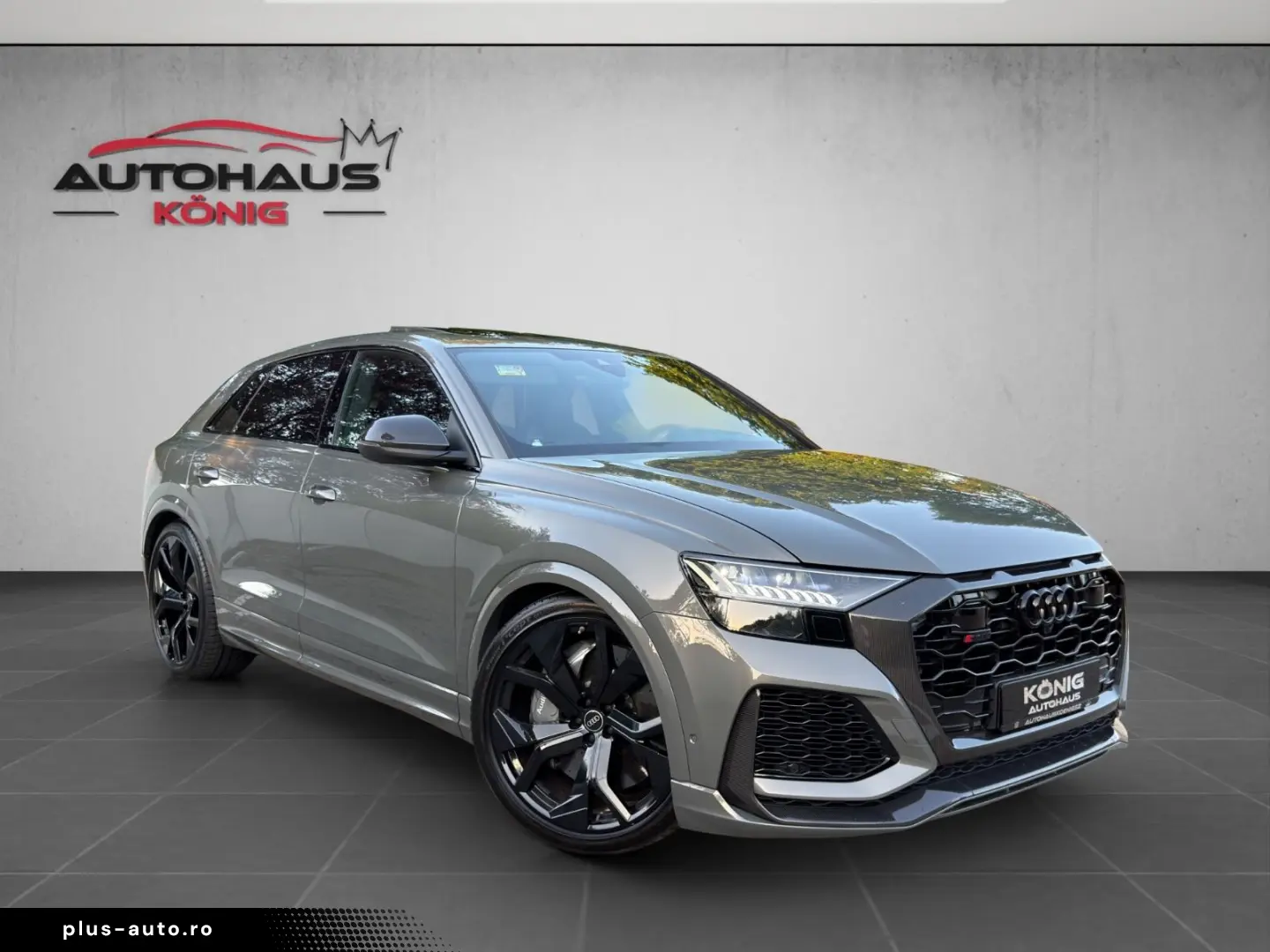 AUDI RSQ8 INDIV EXCLSV VOLL CARBON 360 B&O PANO 23