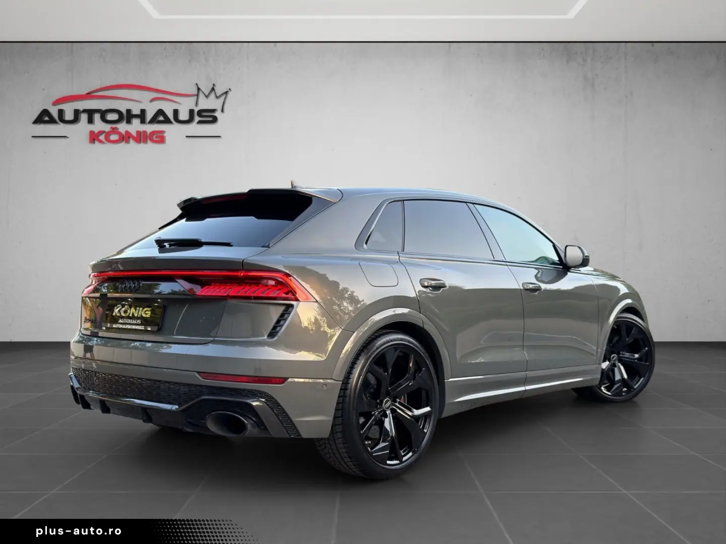 AUDI RSQ8 INDIV EXCLSV VOLL CARBON 360 B&O PANO 23