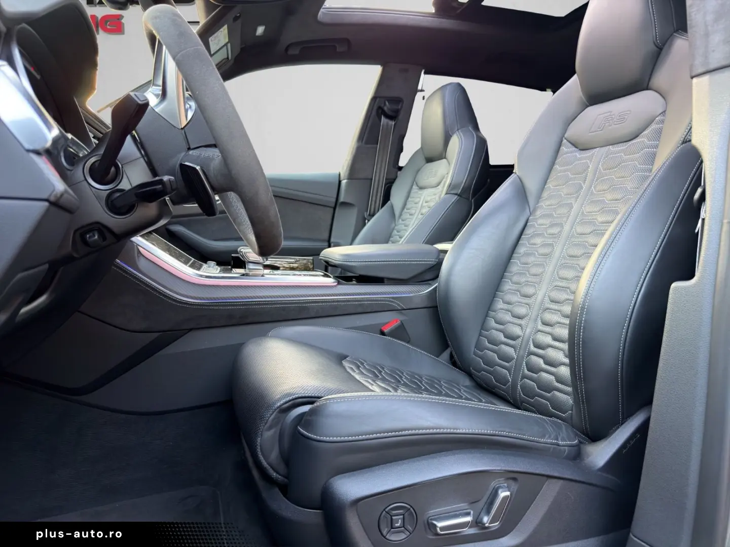 AUDI RSQ8 INDIV EXCLSV VOLL CARBON 360 B&O PANO 23