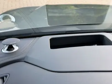 AUDI RSQ8 INDIV EXCLSV VOLL CARBON 360 B&O PANO 23