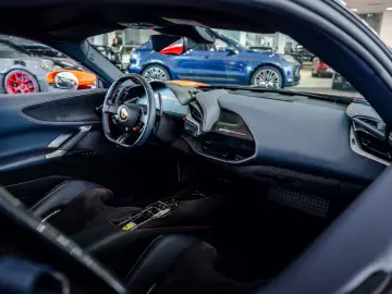 FERRARI SF90 Stradale Lift JBL Carbon Passenger-Display