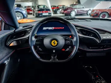 FERRARI SF90 Stradale Lift JBL Carbon Passenger-Display