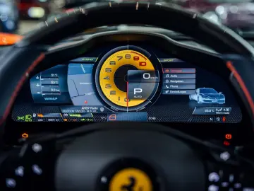 FERRARI SF90 Stradale Lift JBL Carbon Passenger-Display
