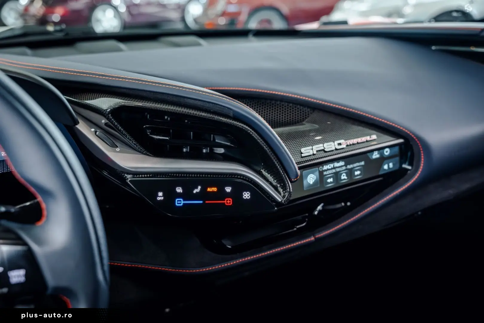 FERRARI SF90 Stradale Lift JBL Carbon Passenger-Display