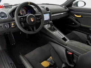 PORSCHE Cayman GT4RS Clubsport Weissach LED Chrono BOSE