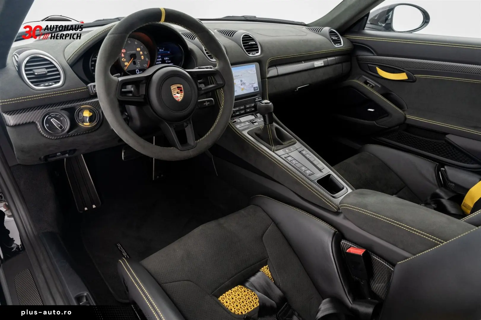 PORSCHE Cayman GT4RS Clubsport Weissach LED Chrono BOSE
