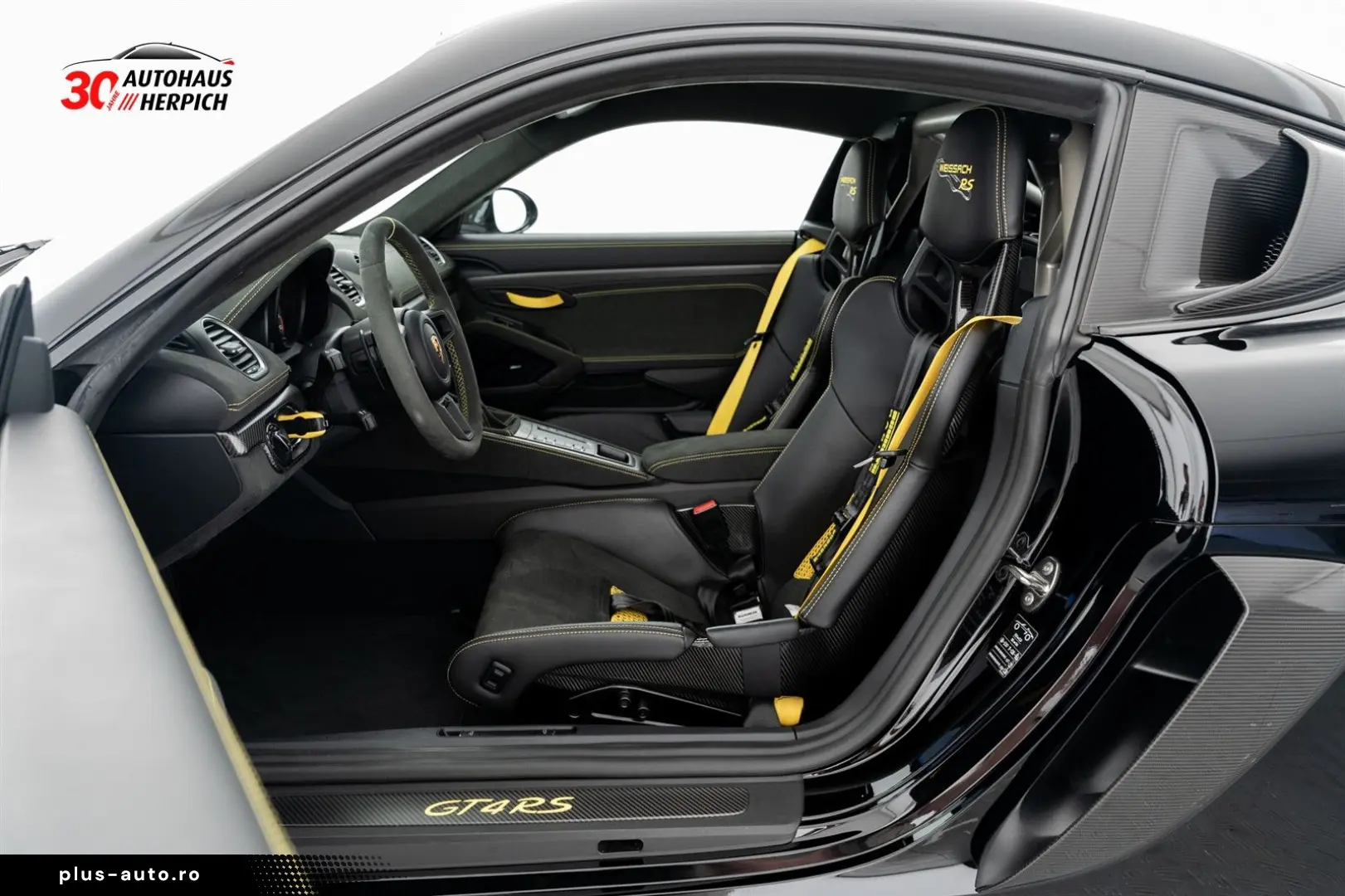 PORSCHE Cayman GT4RS Clubsport Weissach LED Chrono BOSE