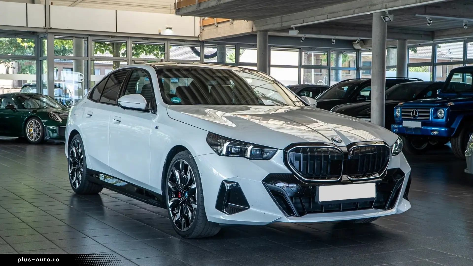 BMW 550e xDrive M Sport PRO Carbon Inno   Finanțare Leasing