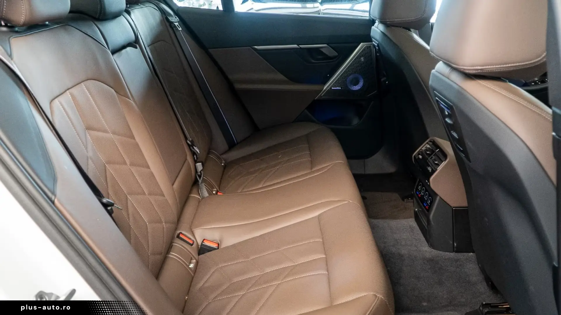 BMW 550e xDrive M Sport PRO Carbon Inno   Finanțare Leasing
