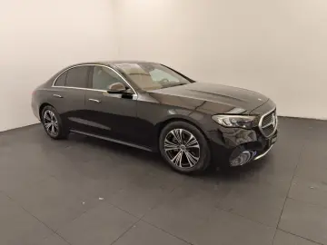 MERCEDES-BENZ E 200 AVANTGARDE Advanced Dstro Ambiente