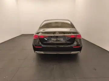 MERCEDES-BENZ E 200 AVANTGARDE Advanced Dstro Ambiente