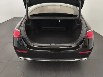 MERCEDES-BENZ E 200 AVANTGARDE Advanced Dstro Ambiente