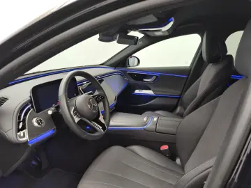 MERCEDES-BENZ E 200 AVANTGARDE Advanced Dstro Ambiente