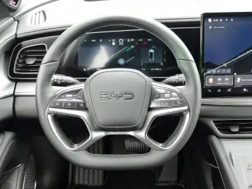 BYD Sealion 7 EV Excellence 390 kW AWD Design Pano L