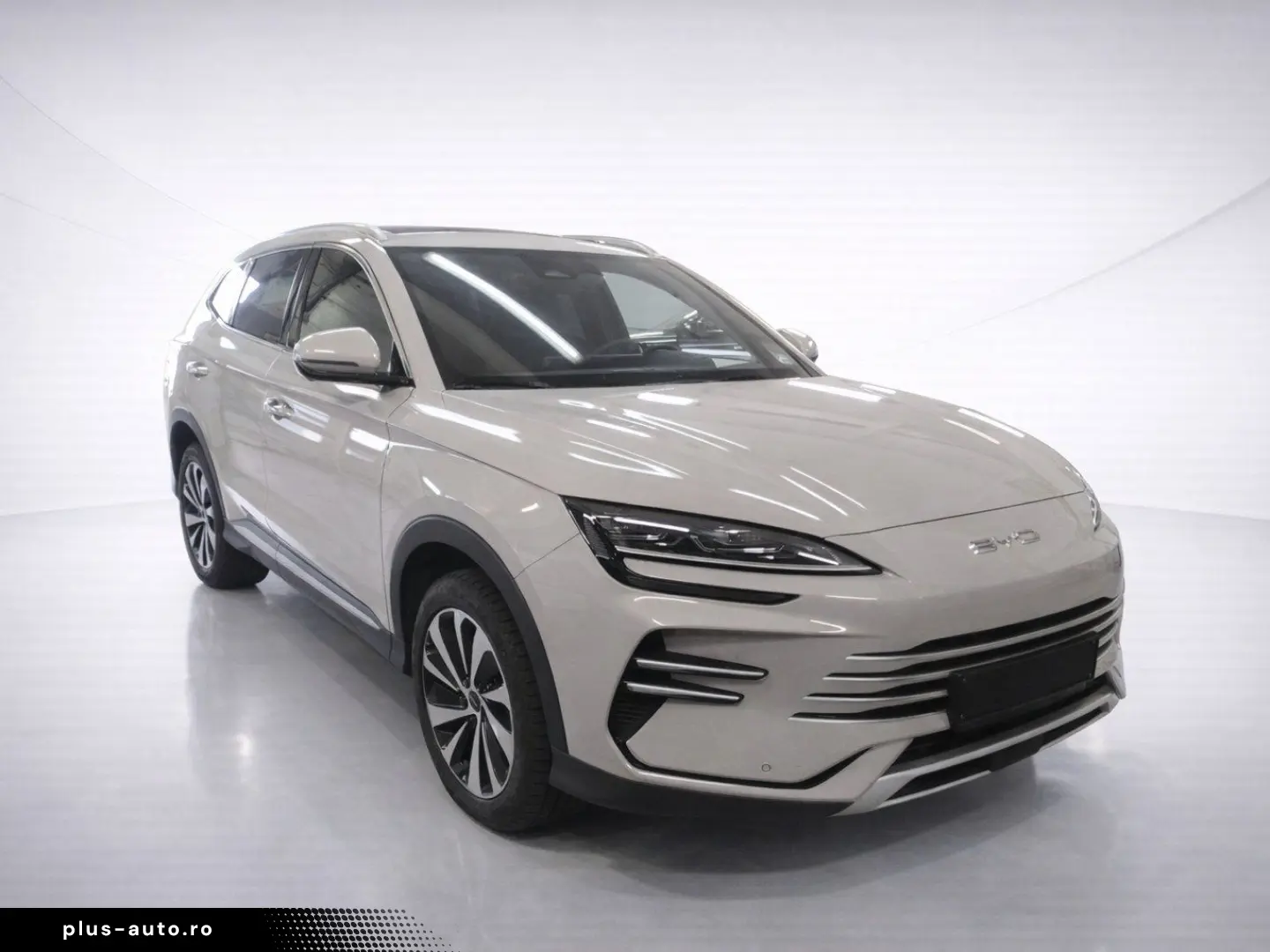 BYD SEAL U DM-i 18.3 kWh FWD Boost 360  ACC Navi LED