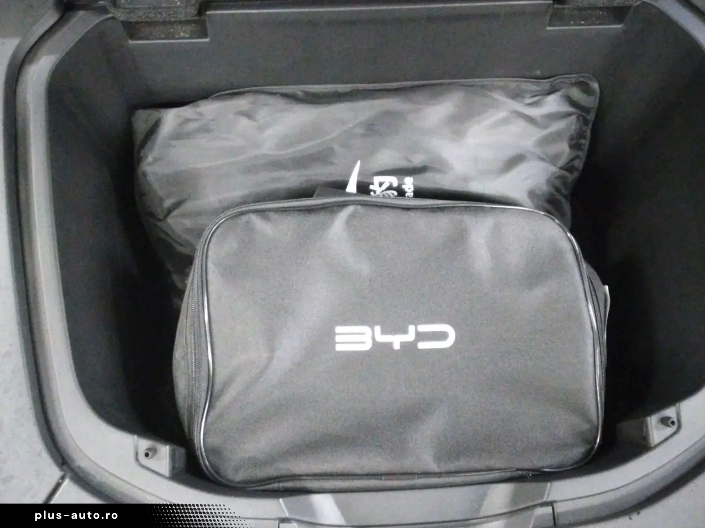 BYD SEAL Design