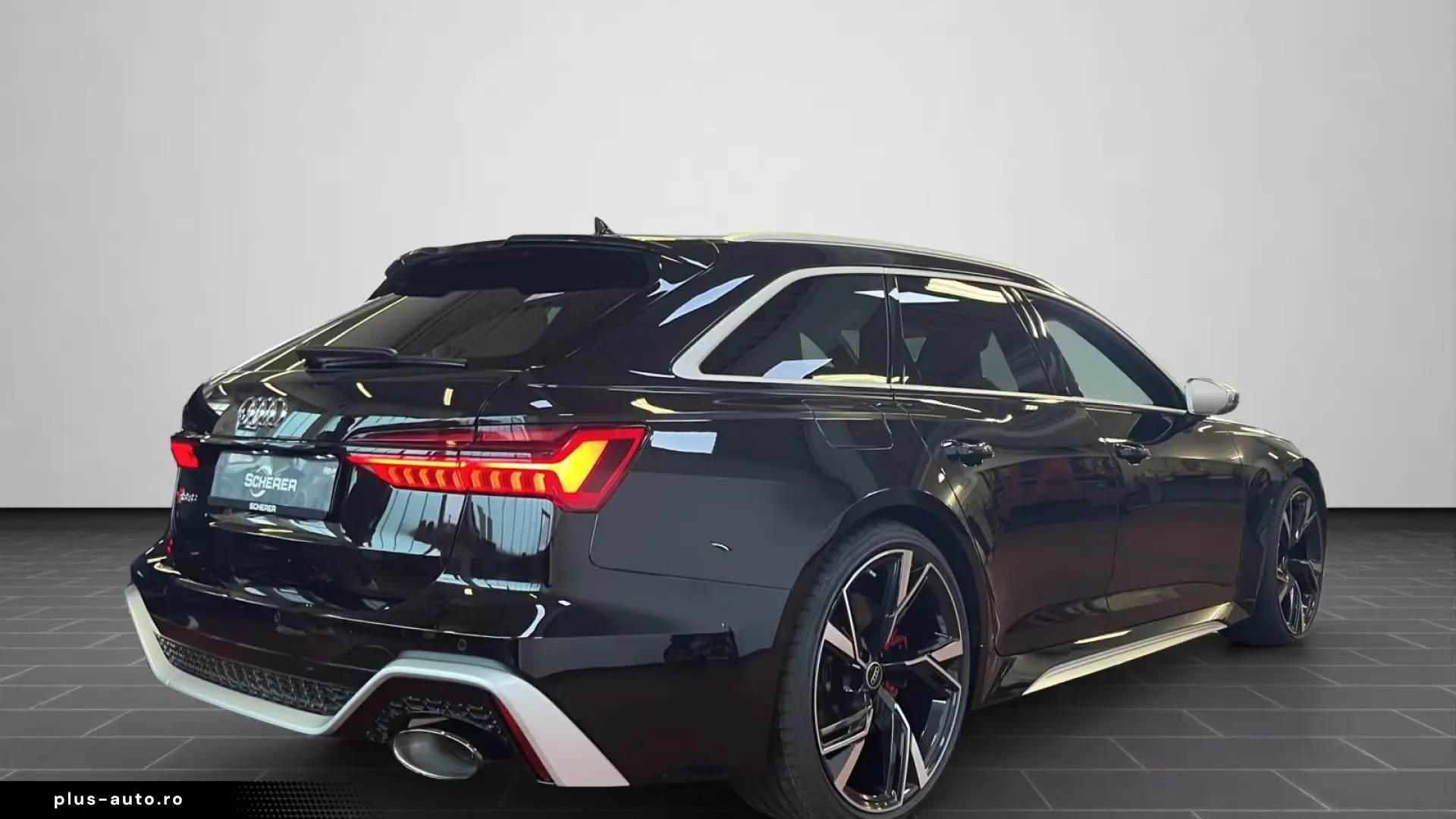 Audi RS6 Avant 441(600) kW(PS) tiptronic HD Matrix