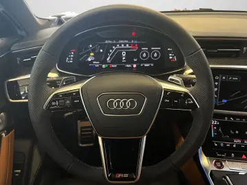 Audi RS6 Avant 441(600) kW(PS) tiptronic HD Matrix