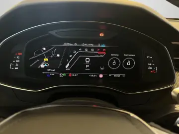 Audi RS6 Avant 441(600) kW(PS) tiptronic HD Matrix