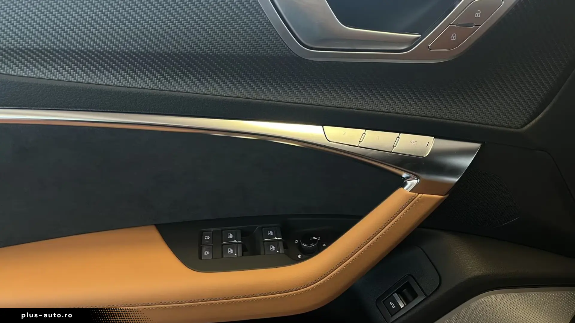 Audi RS6 Avant 441(600) kW(PS) tiptronic HD Matrix
