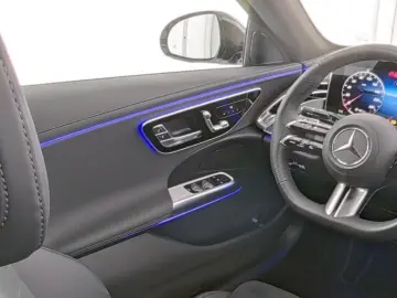 MERCEDES-BENZ E 300e 4M AMG Advance Night Panorama DIGLght