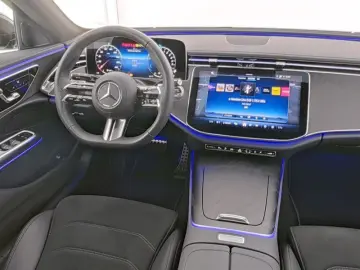 MERCEDES-BENZ E 300e 4M AMG Advance Night Panorama DIGLght