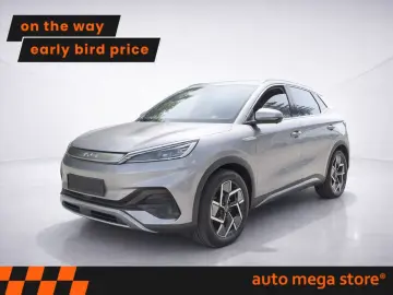 BYD ATTO 3 Design 62 kWh ACC WPU OBC Navi CarPlay