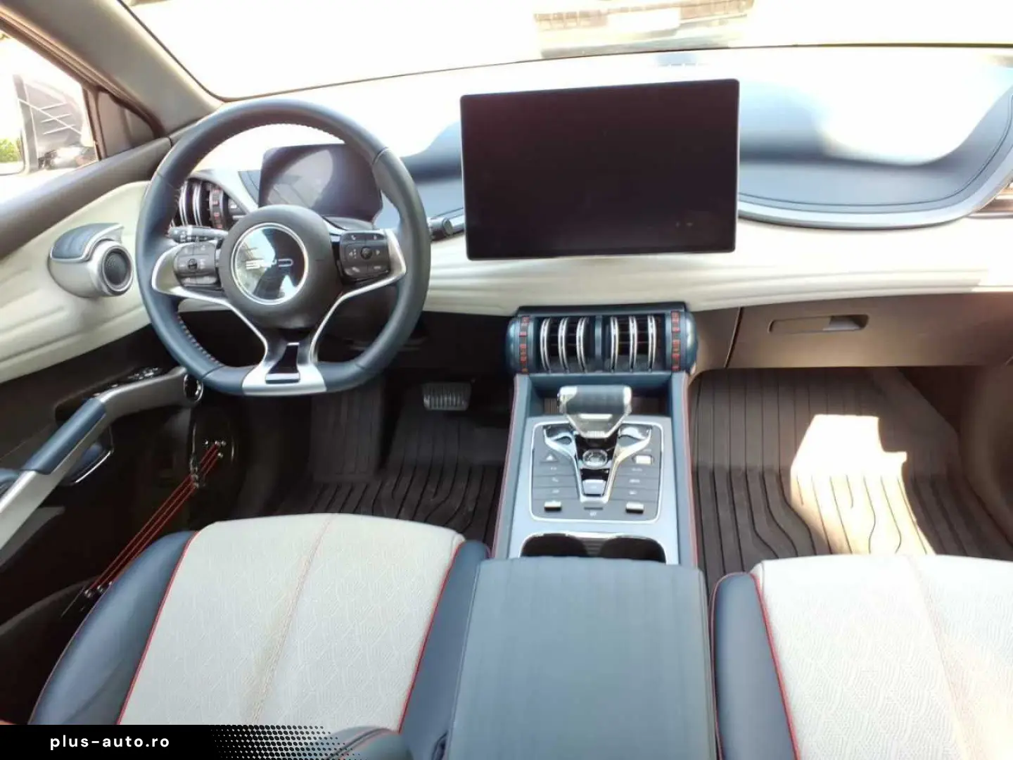 BYD ATTO 3 Design 62 kWh ACC WPU OBC Navi CarPlay