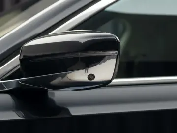 BMW Seria 7 745Le xDrive AT PHEV